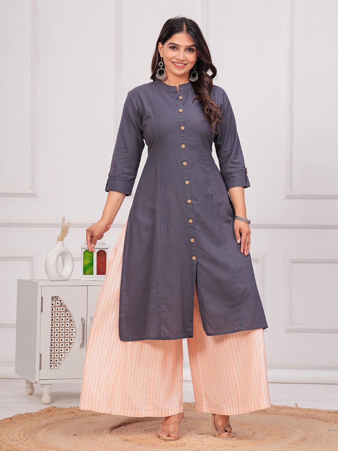 

Meeranshi Mandarin Collar A-Line Kurtas, Grey