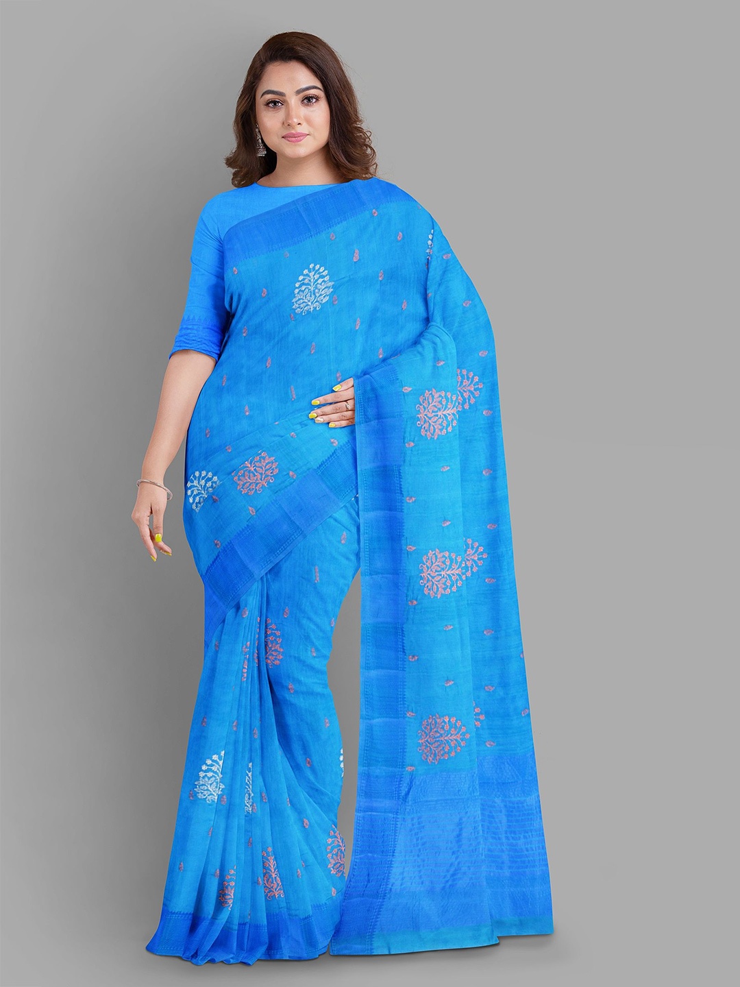 

The Chennai Silks Woven Design Saree With Blouse Piece, Blue