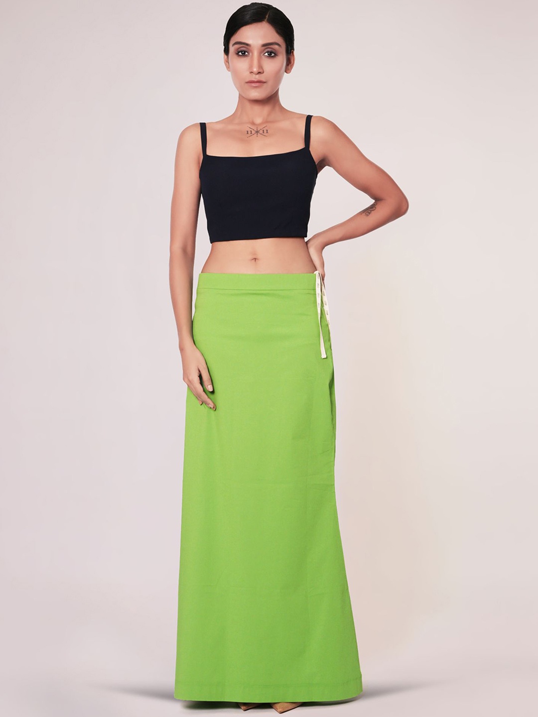 

I AM BY DOLLY JAIN D'coat Simple Petticoat Saree Shapewear, Green