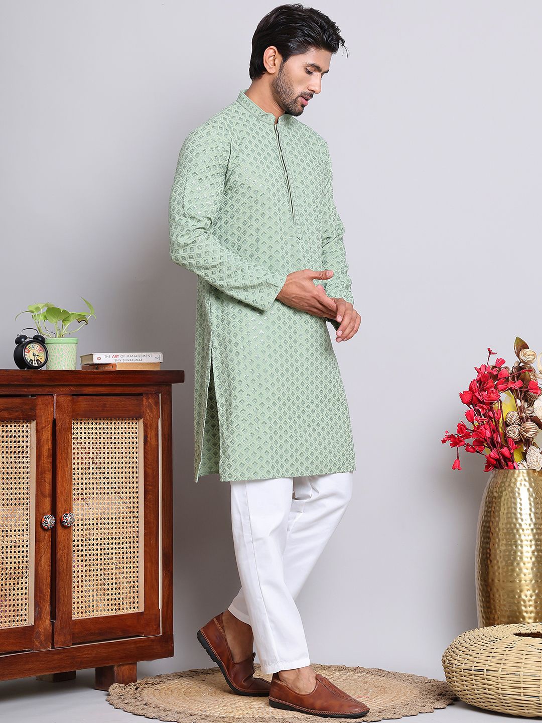 

Anouk Green Floral Embroidered Mandarin Collar Sequinned Straight Kurta With Pyjamas