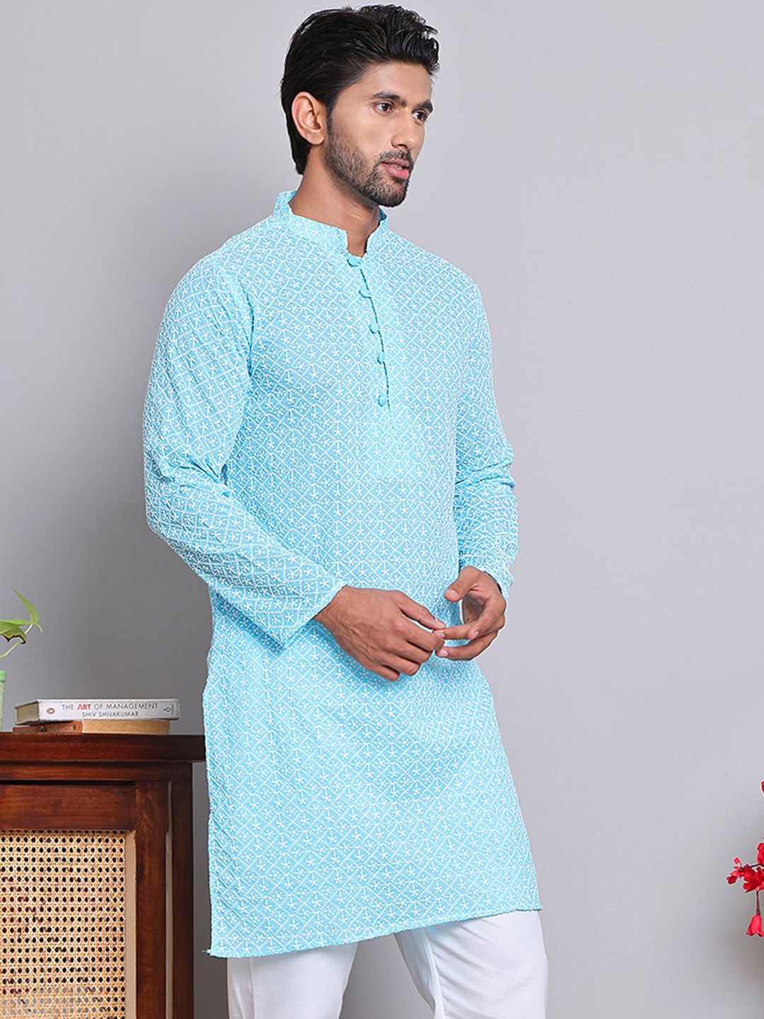 

Jompers Mandarin Collar Floral Embroidered Chikankari Cotton Kurta, Turquoise blue