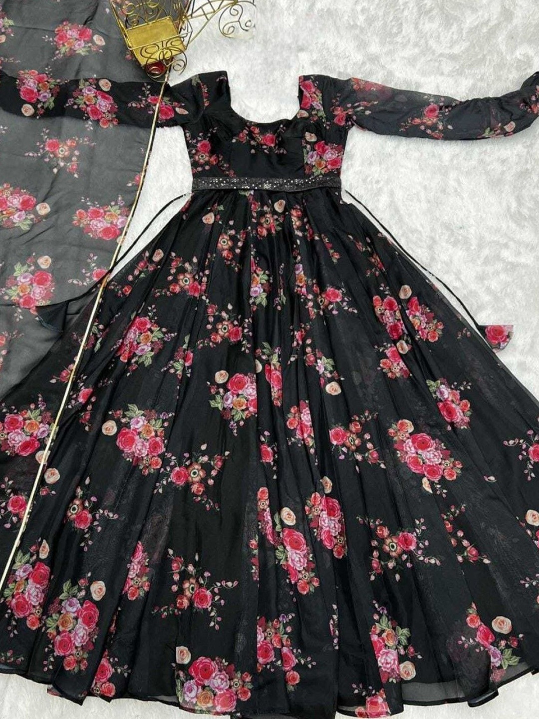 

Raiyani Enterprise Women Floral Printed Crepe Fit & Flare Maxi Ethnic Dress, Black