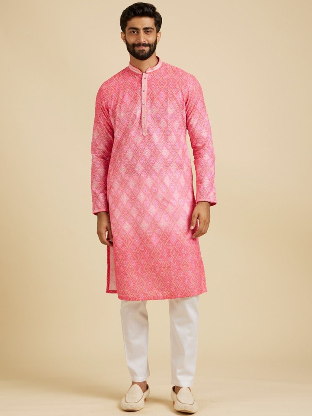 

Manyavar Mandarin Collar Geometric Printed Straight Kurta with Pyjama, Pink
