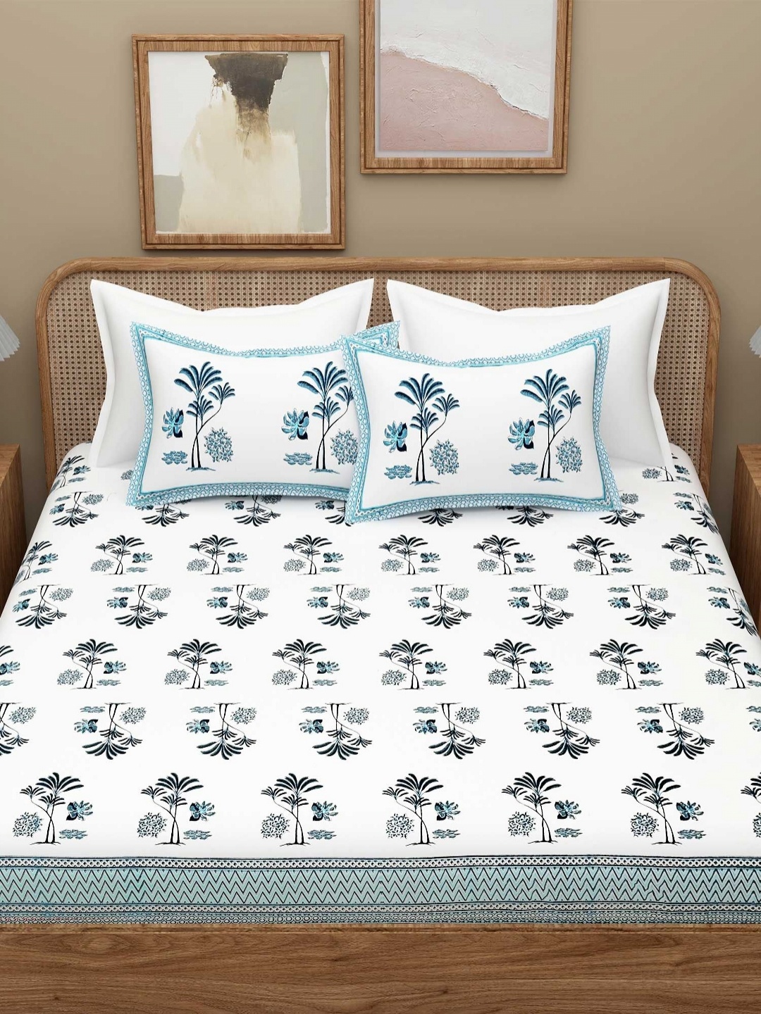 

Adwitiya White & Blue Floral 300 TC Pure Cotton Double King Bedsheet Set 2.74 m x 2.74 m