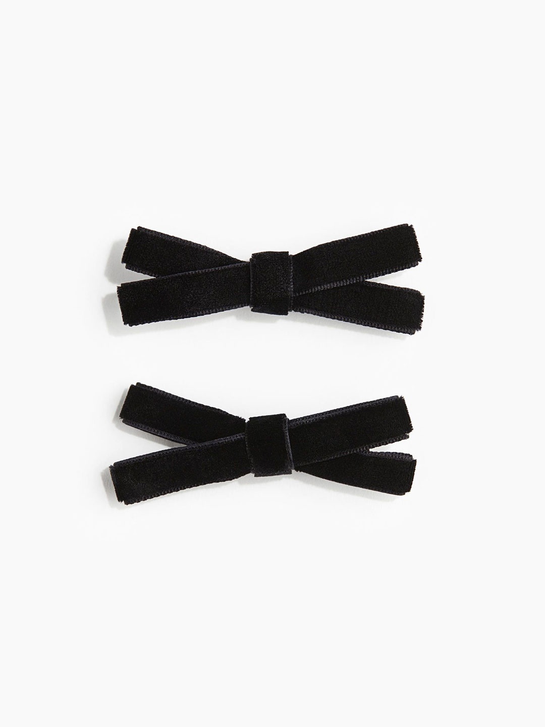 

H&M 2-Pack Velvet Bow Hair Clips, Black