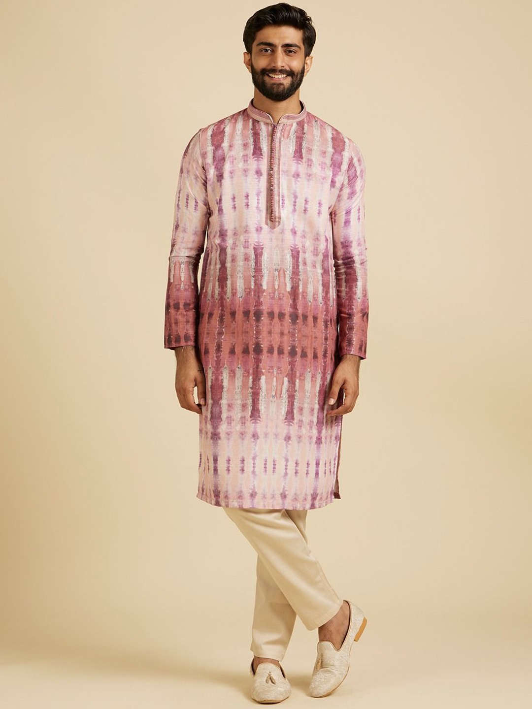 

Manyavar Mandarin Collar Abstract Dyed Straight Kurta with Pyjama, Pink