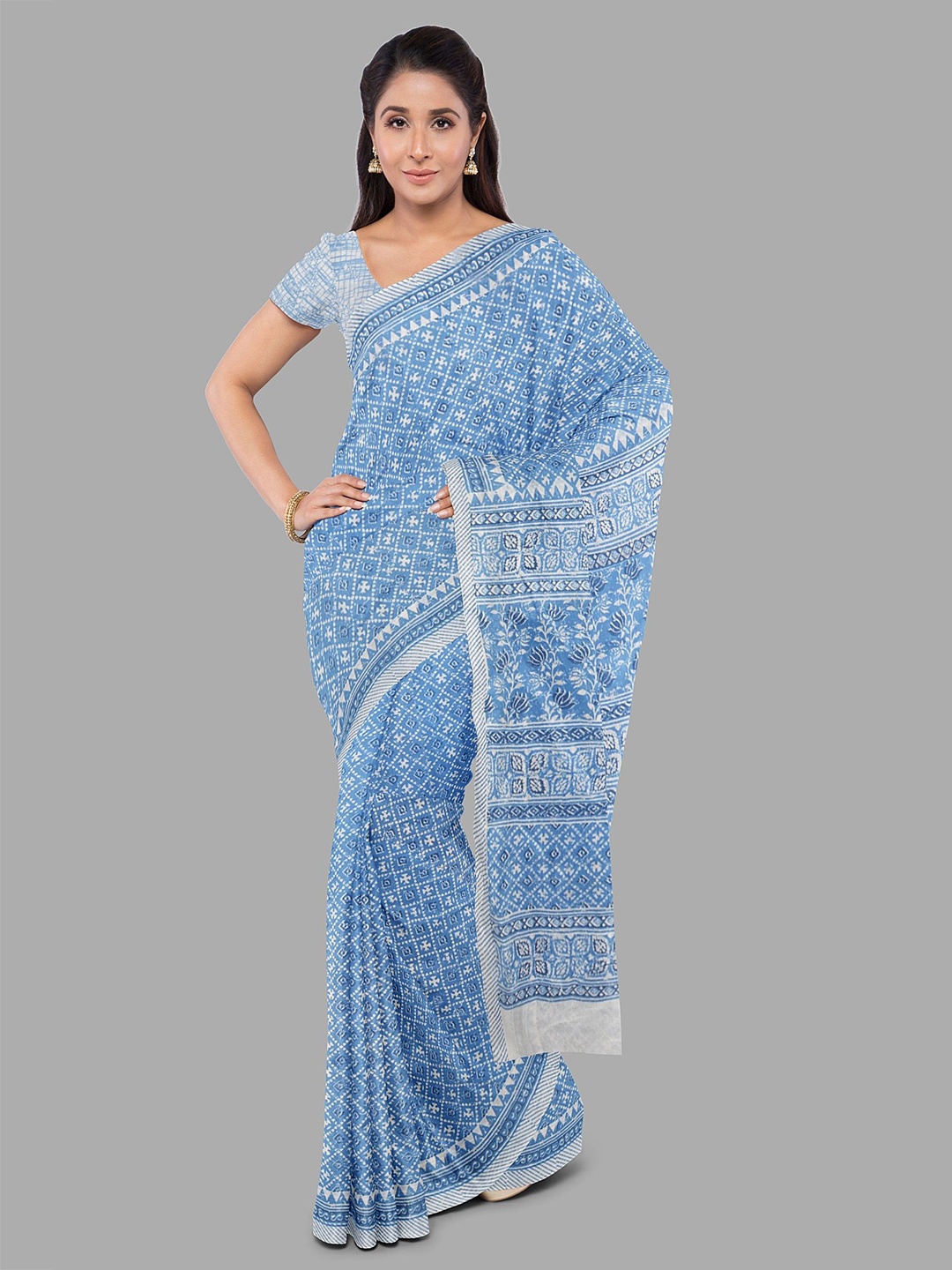 

The Chennai Silks Floral Pure Cotton Muga Saree, Blue