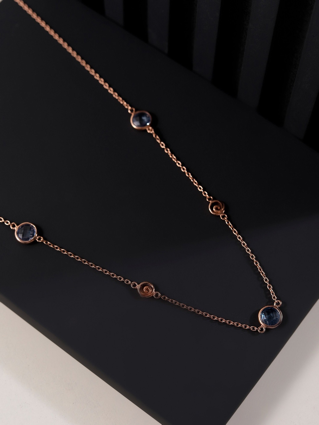 

DIAVO Sterling Silver Rose Gold Plated Necklace