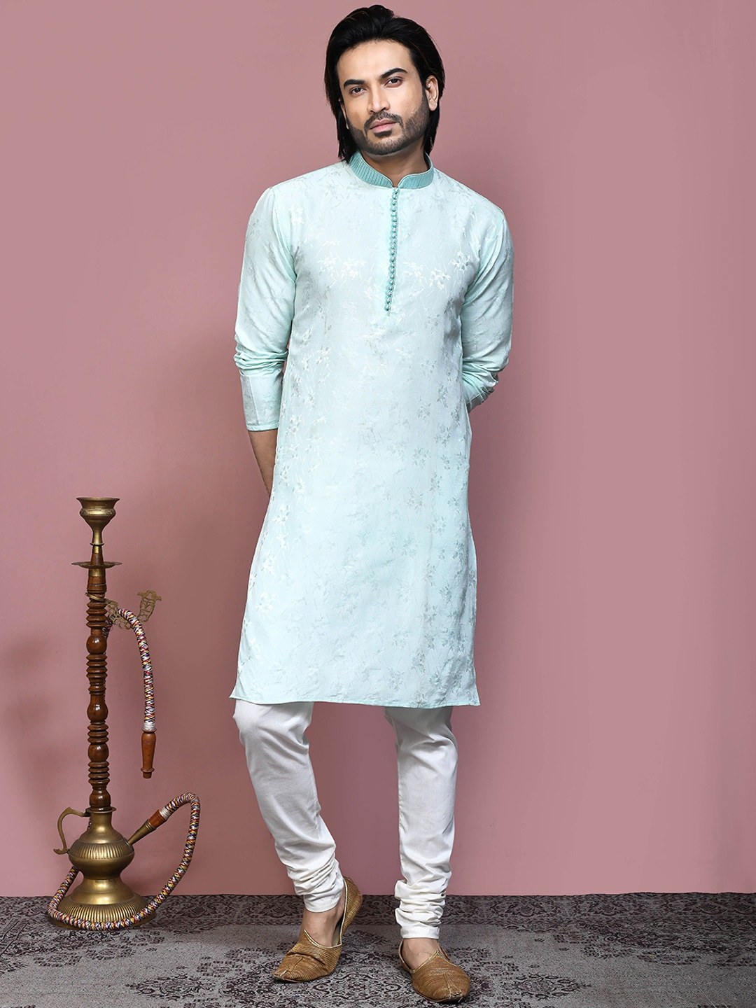 

RANAK Mandarin Collar Floral Embroidered Regular Cotton Straight Kurta, Sea green