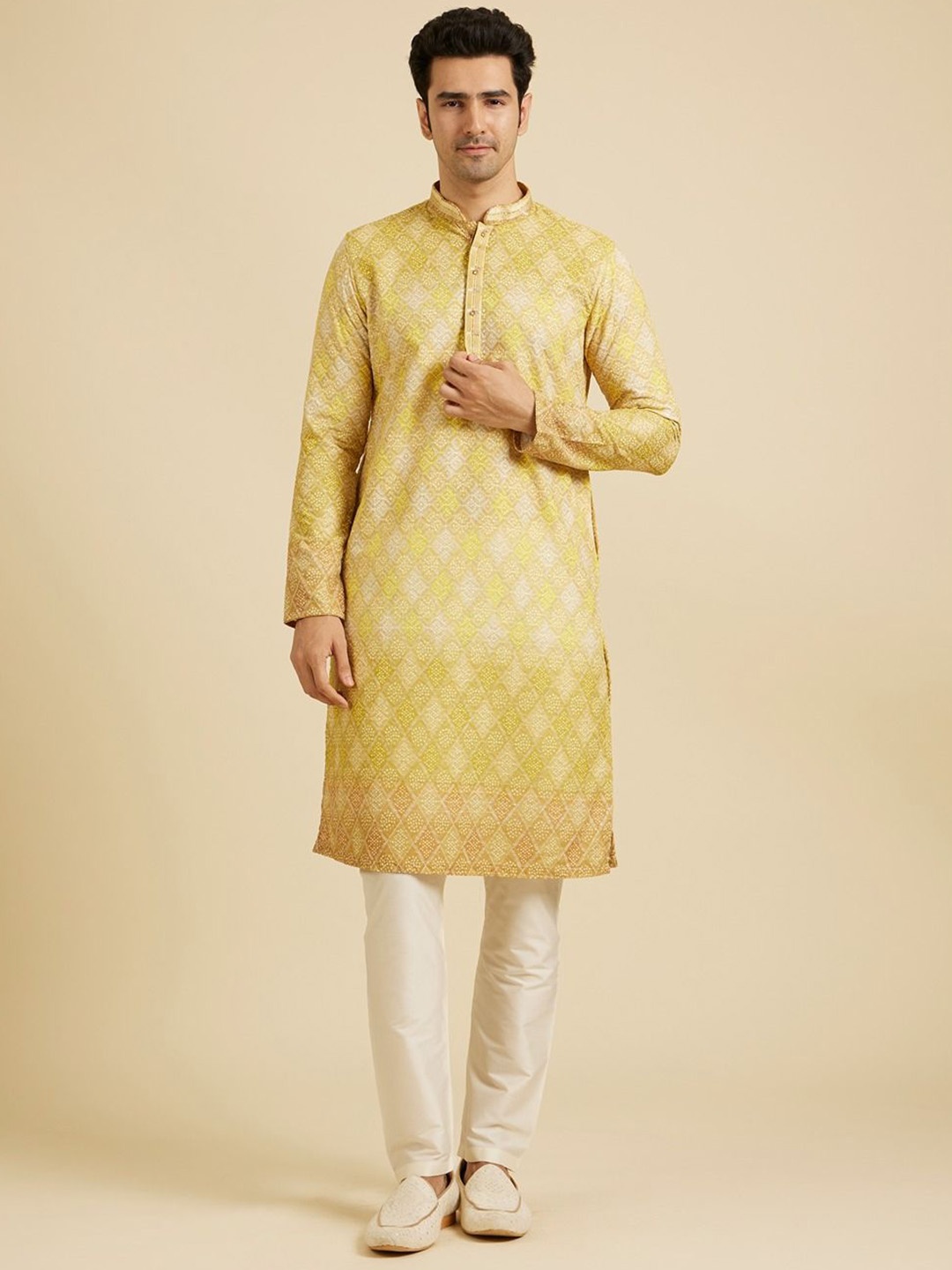 

Manyavar Ethnic Motifs Printed Mandarin Collar Straight Kurta With Pyjamas, Yellow