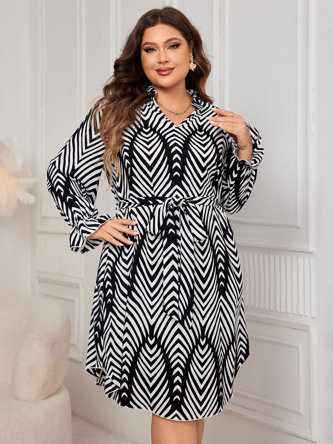

StyleCast Curve Women Printed Shirt Mini Dress, Black