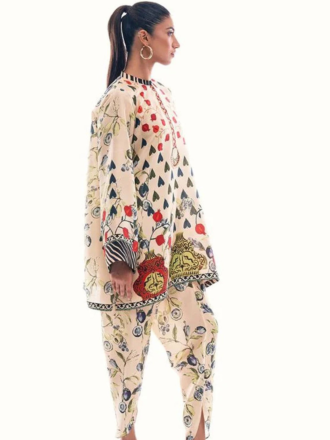 

Navvi Mandarin Collar Printed Top With Trouser, Beige