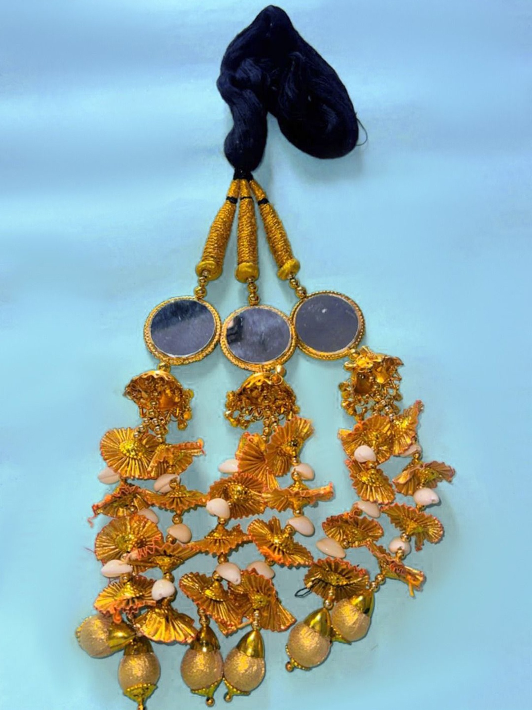 

Krelin Women Embellished Paranda Hair Accessory Set, Gold
