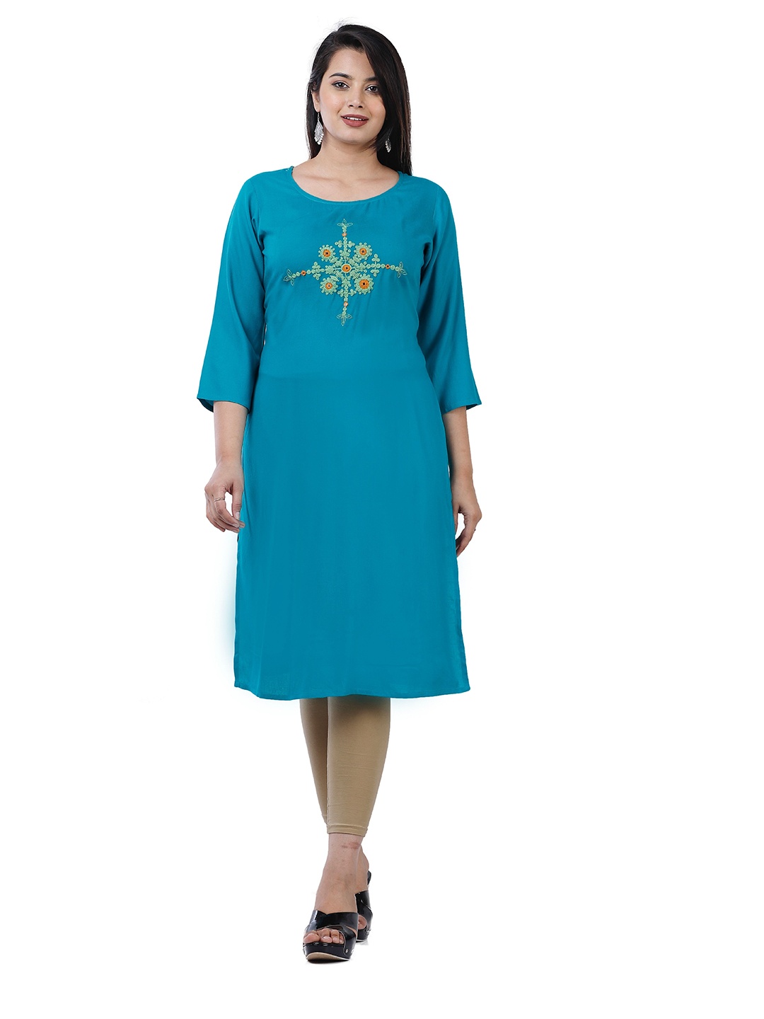 

Aarti Fashion Yoke Embroidered Straight Kurtas, Blue