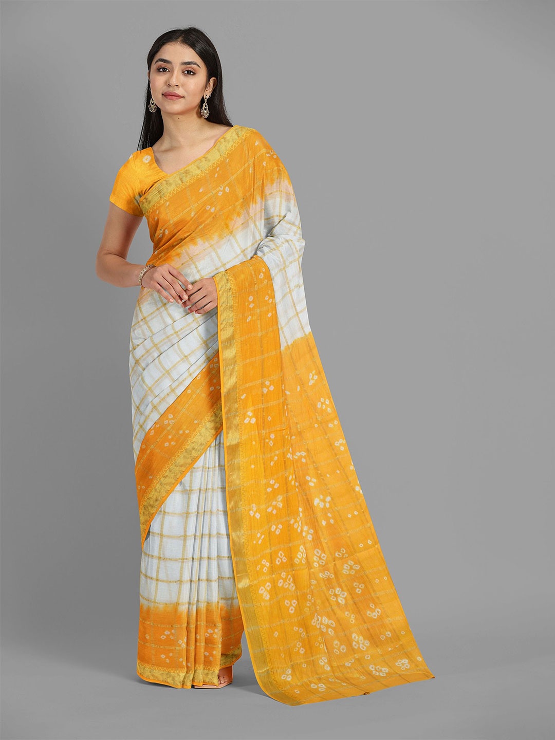 

The Chennai Silks Checked Pure Cotton Muga Saree, Off white