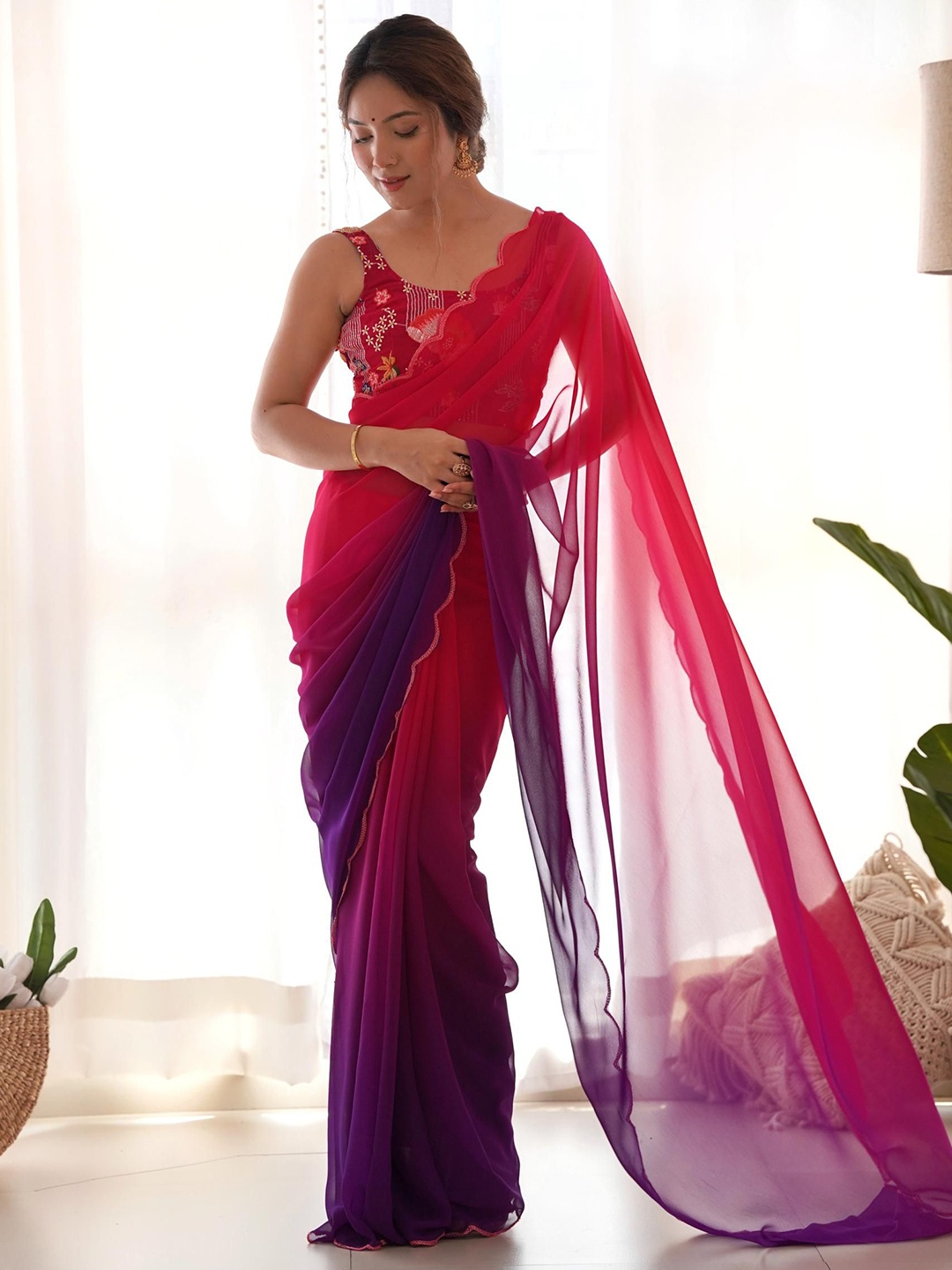 

Mitera Ombre Embroidered Pure Georgette Saree, Red