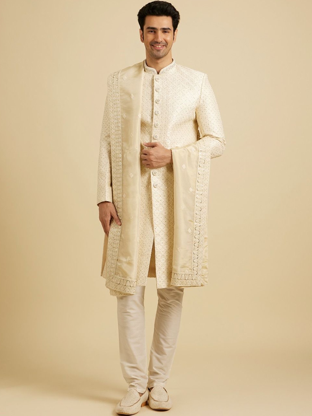 

Manyavar Men Embroidered Sequin Work Mandarin Collar Sherwani Set, Cream