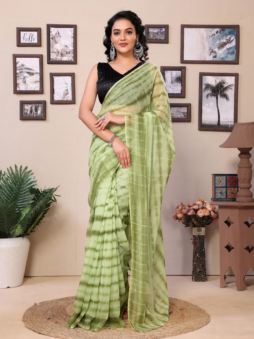 

LeeliPeeri Designer Tie and Dye Pure Georgette Ready to Wear Saree, Green