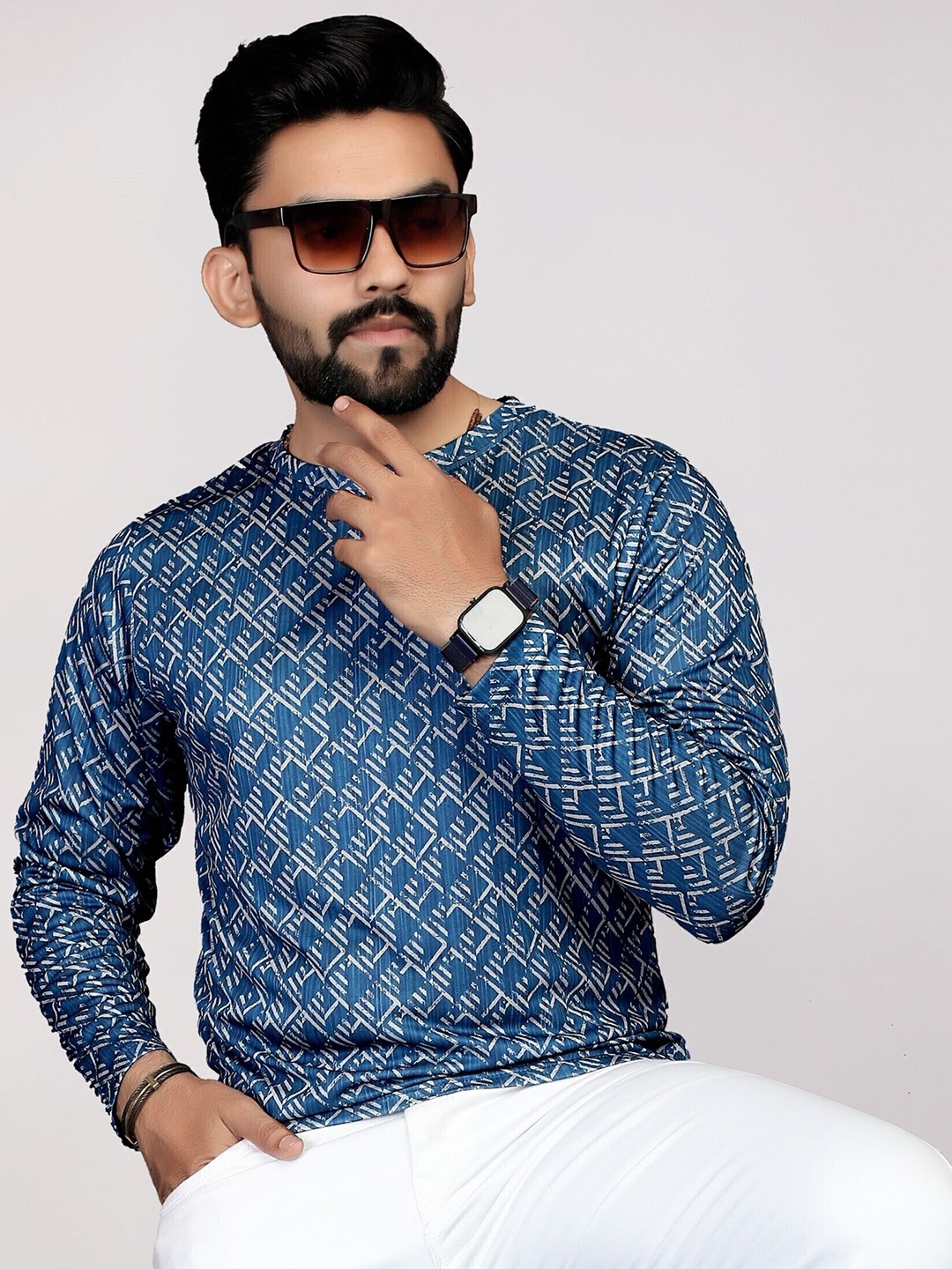 

STI Men Abstract Printed Round Neck T-shirt, Blue