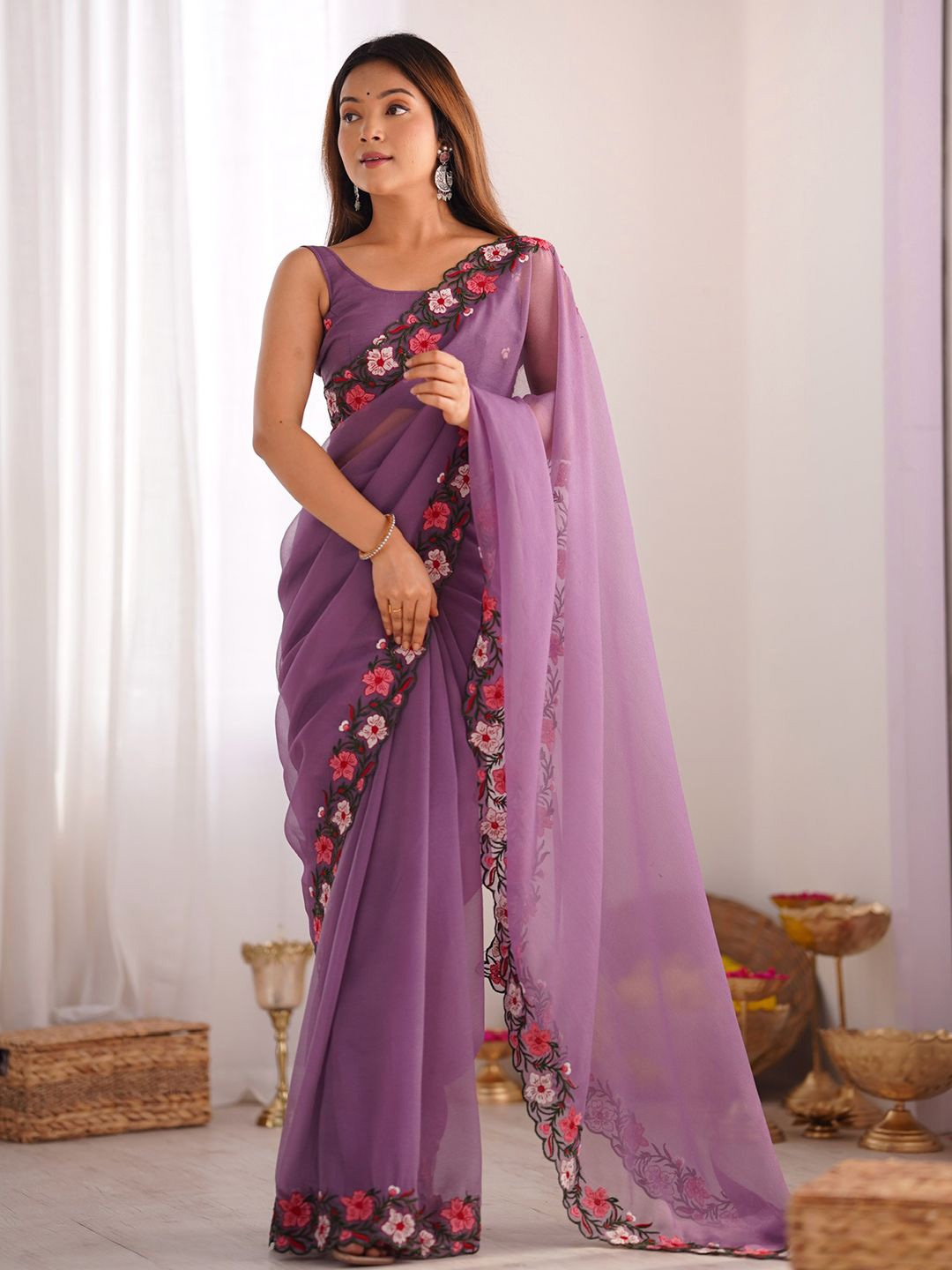 

Panzora Embroidered Saree, Purple