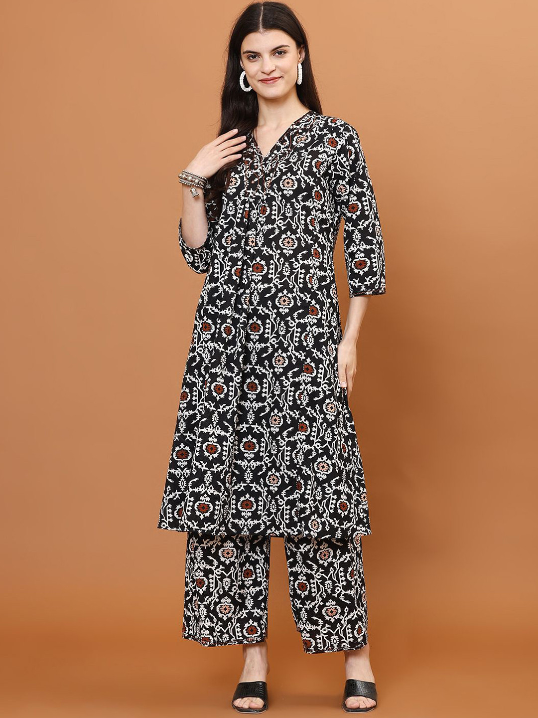 

Meena Bazaar Ethnic Motifs Printed Regular Mirror Work A-Line Kurta With Palazzo, Black