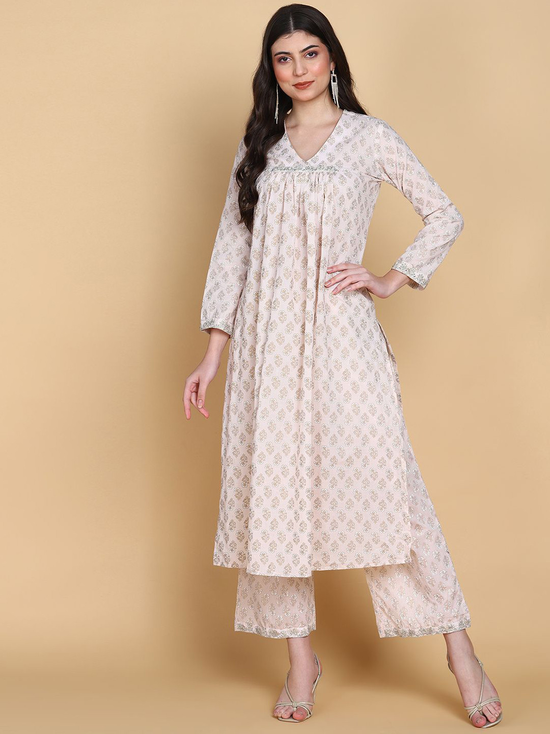 

HERE&NOW Floral Printed Regular Pure Cotton A-Line Kurta with Palazzos, Pink
