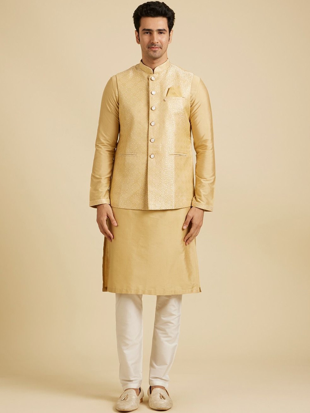

Manyavar Yellow & White Solid Kurta and Pyjamas with Jacket
