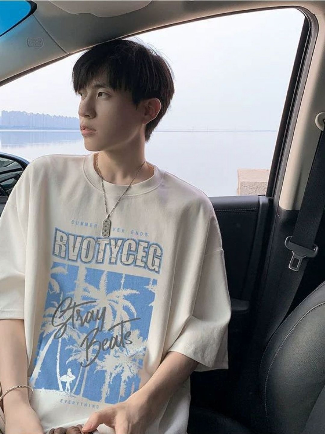 

HERE&NOW Men Graphic Printed Round Neck Cotton Oversized T-shirt, White