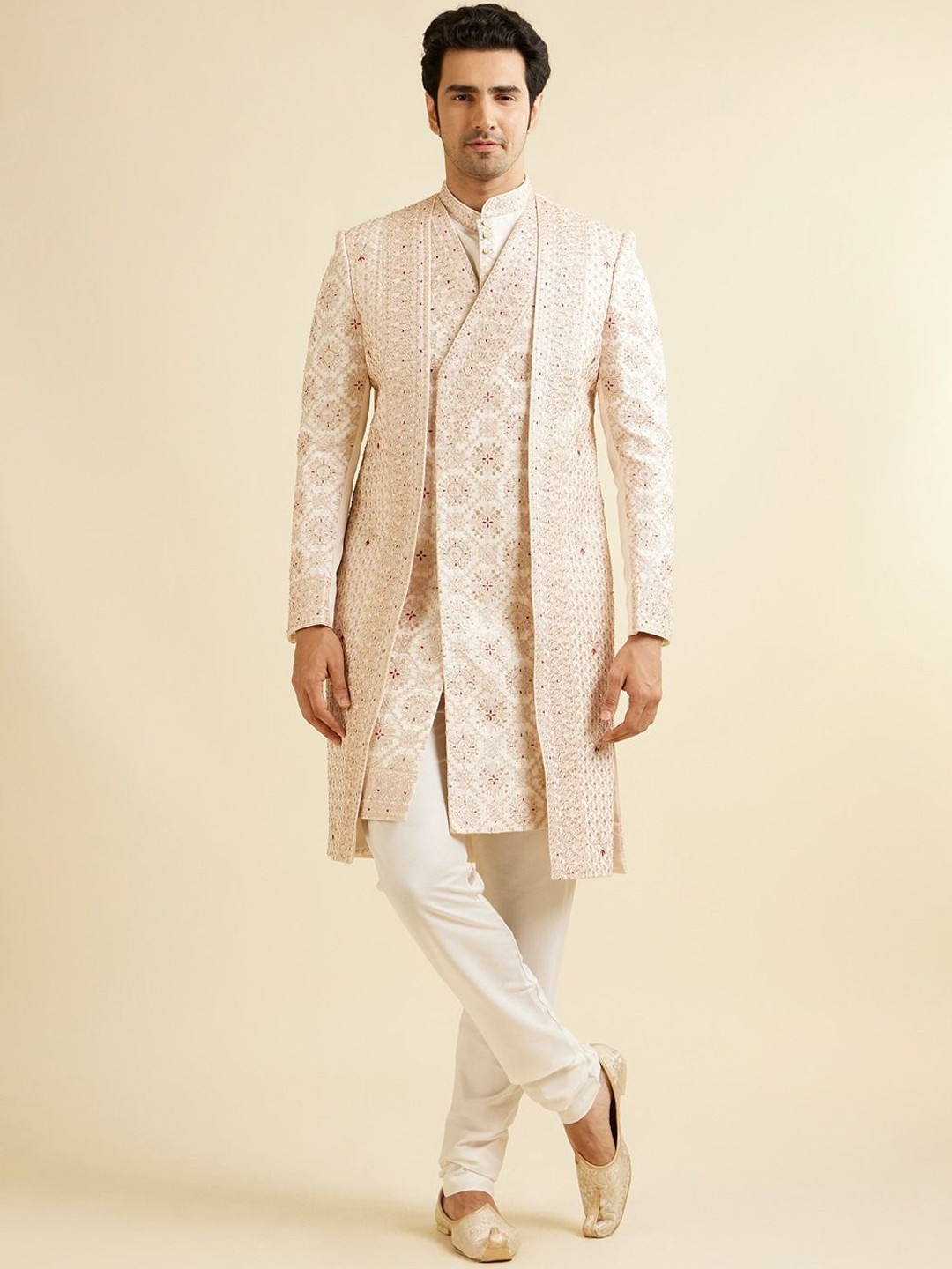 

Manyavar Men Embroidered Zardozi Mandarin Collar Sherwani Set, Beige