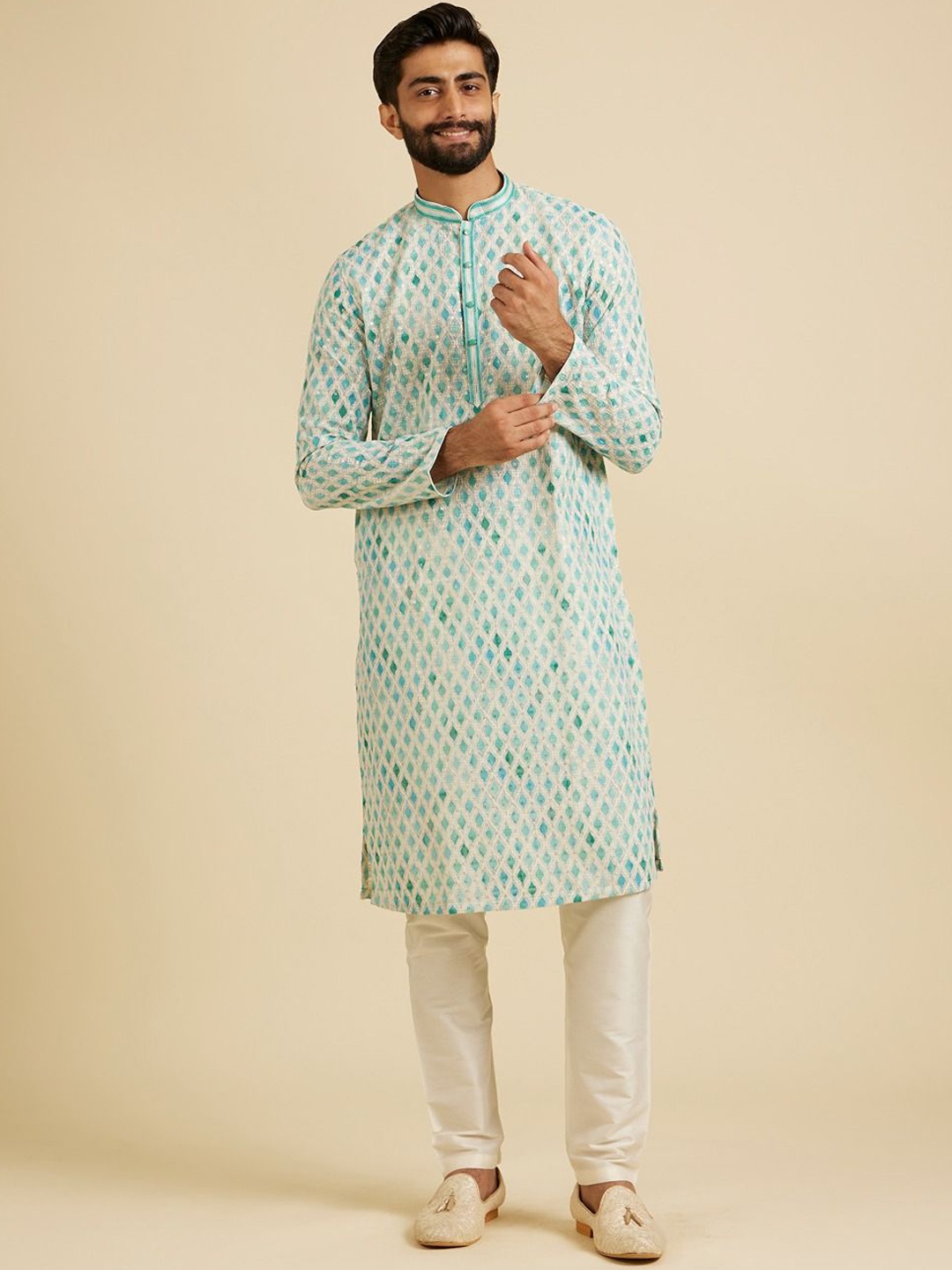 

Manyavar Geometric Printed Straight Kurta With Pyjamas, Green