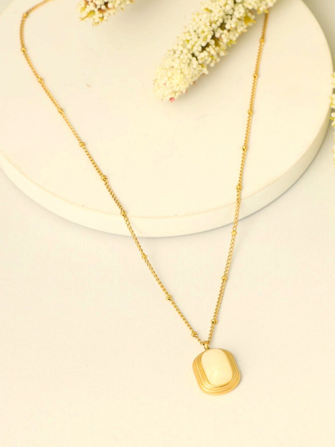 

JEWILLEY Gold Plated Bead Studded Pendant With Chain