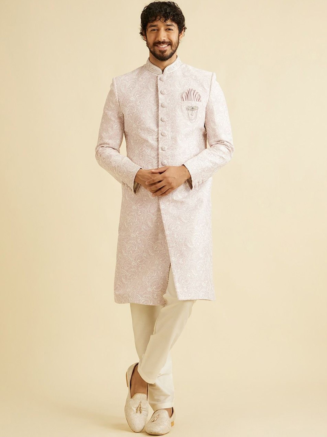 

Manyavar Men Thread Embroidered Sherwani Set, Pink