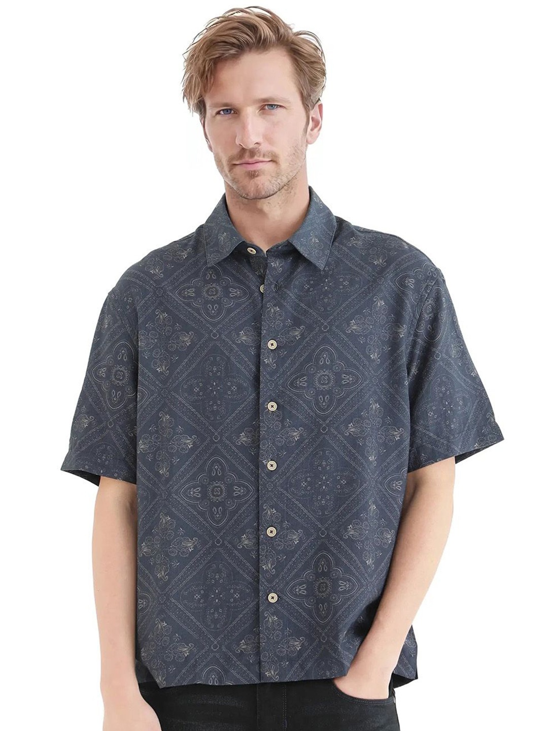 

RARE RABBIT Men Spread Collar Ethnic Motifs Printed Cotton Relaxed Fit Casual Shirt, Navy blue