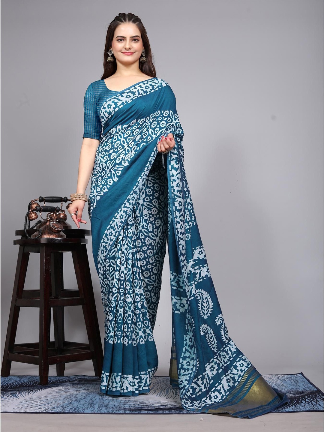 

Kalista Floral Chanderi Printed Saree, Blue