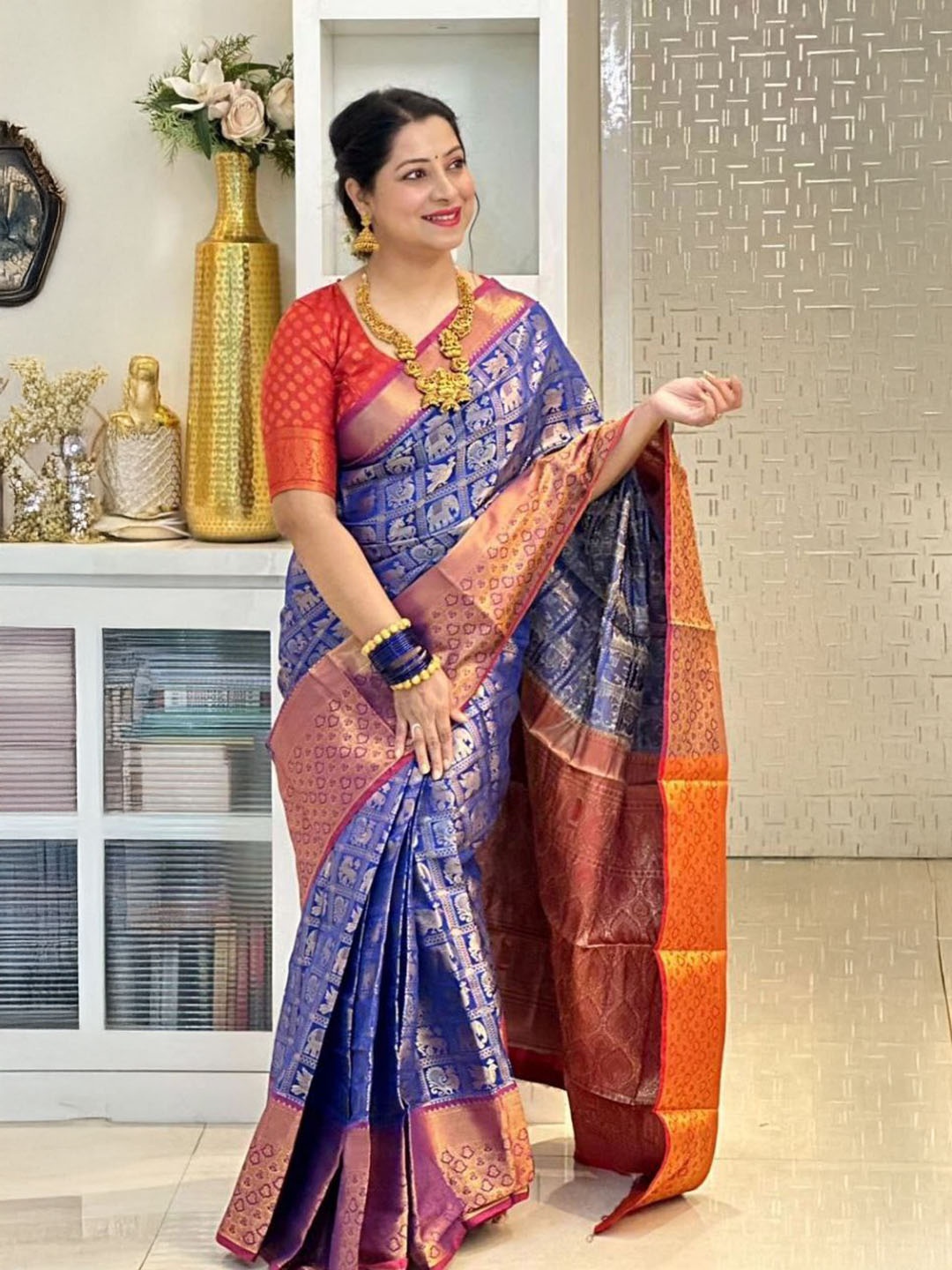 

Wuxi Ethnic Motifs Zari Pure Silk Banarasi Saree, Blue