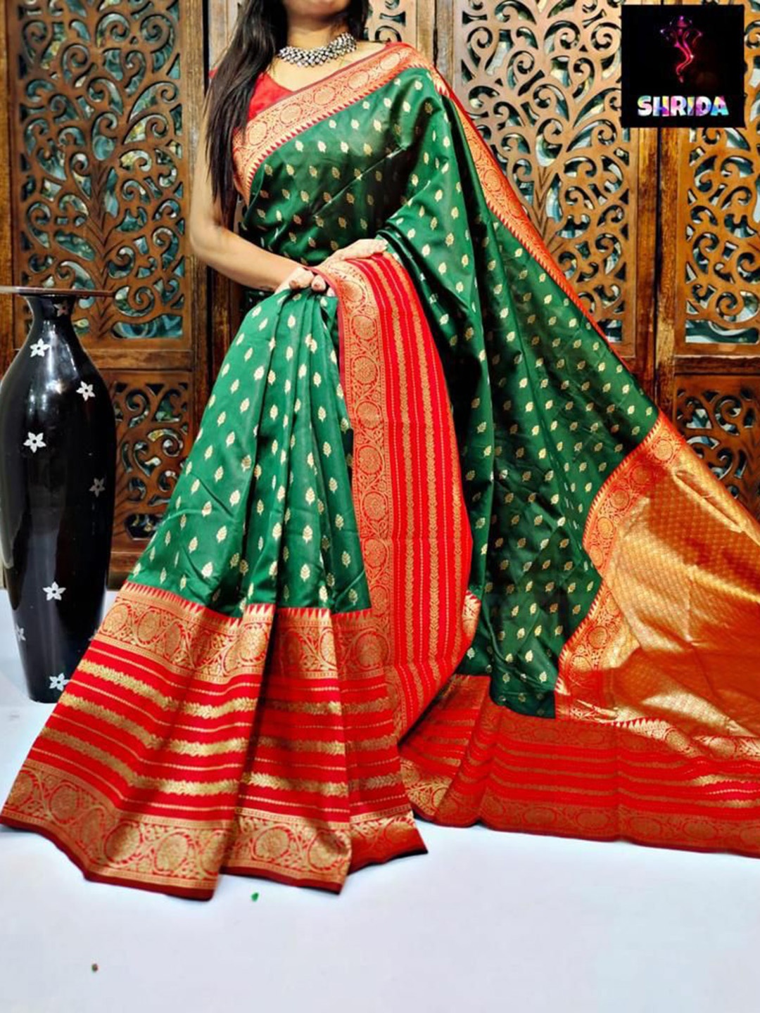

Visit Wear Woven Design Zari Pure Silk Banarasi Saree, Green