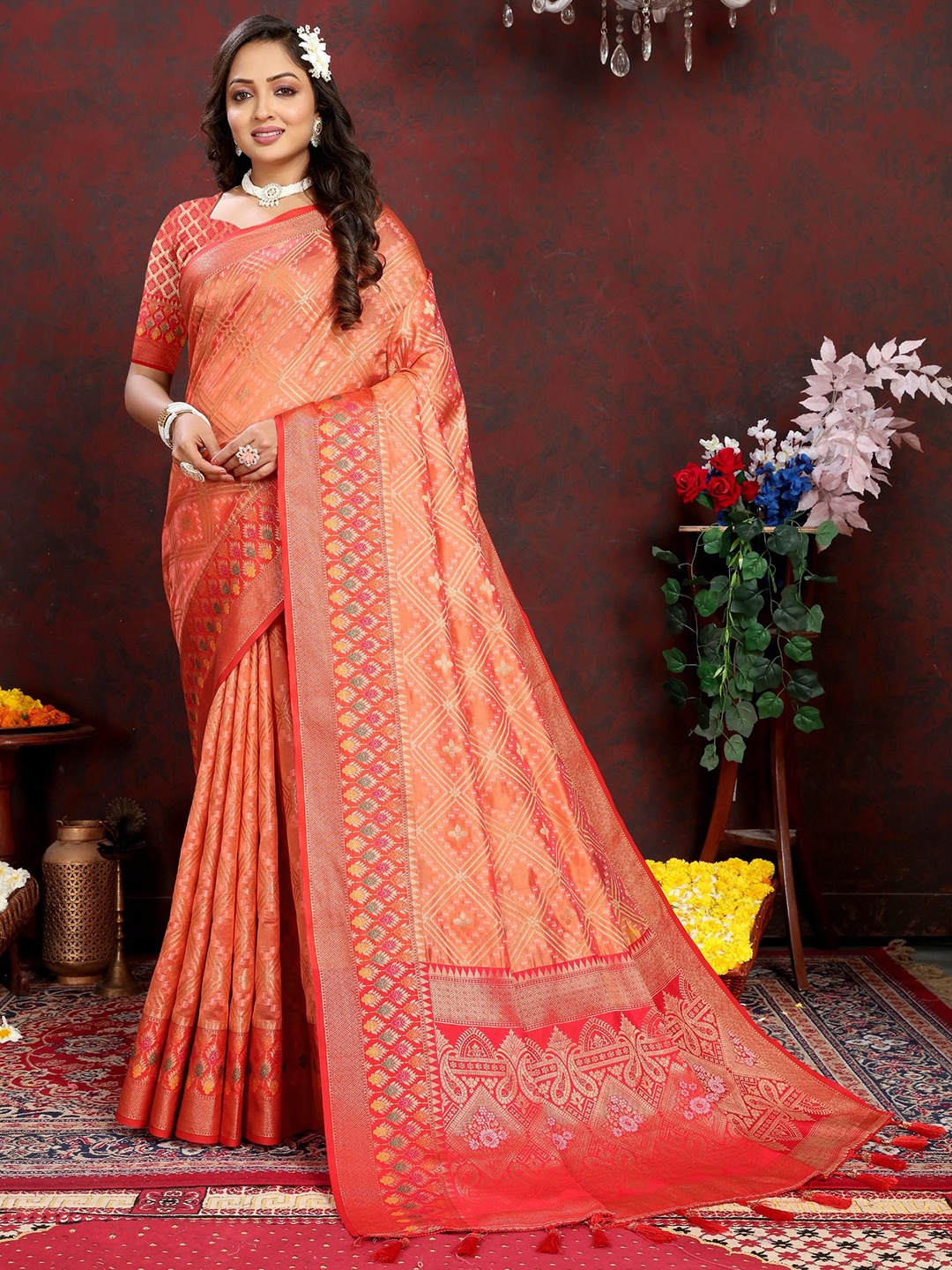 

Kriyansh Ethnic Motifs Zari Silk Cotton Kanjeevaram Saree, Orange