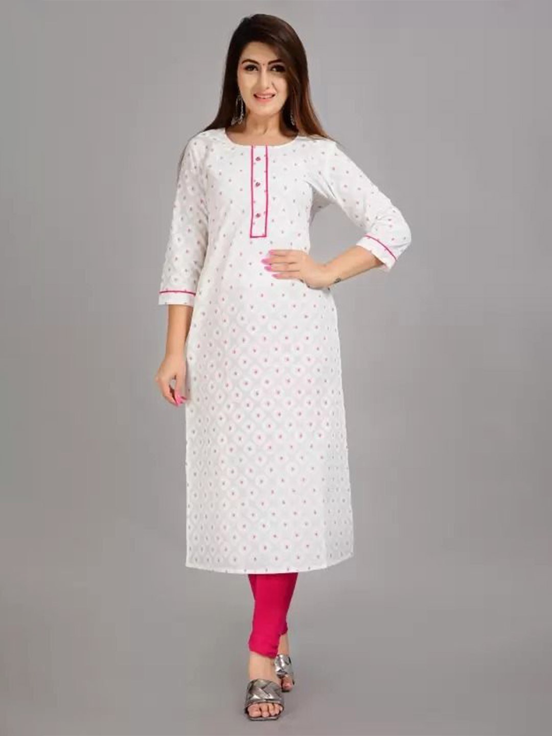 

Aarti Fashion Women Ethnic Motifs Printed Straight Kurta, White