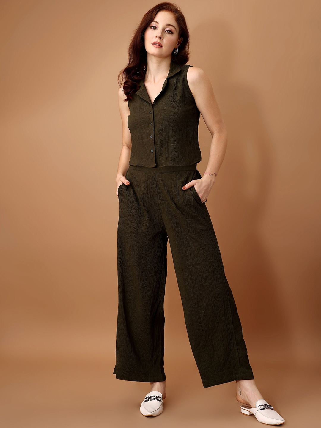 

DressBerry Olive Shirt Collar Sleeveless Shirt With Trouser
