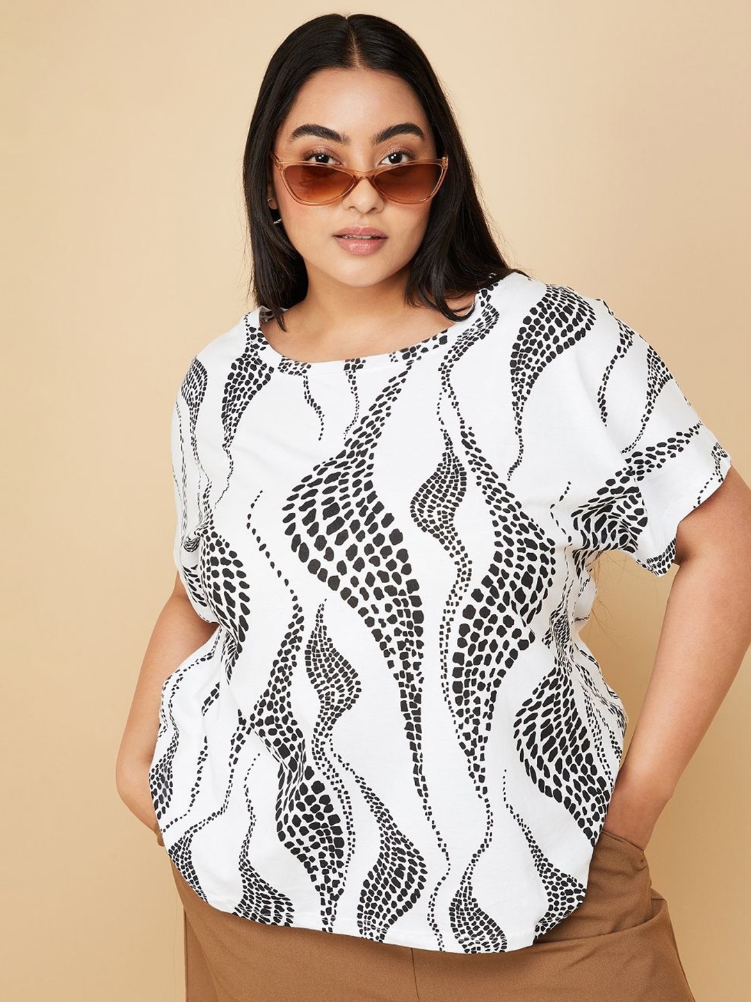 

max Women Abstract Printed Round Neck Cotton T-shirt, White