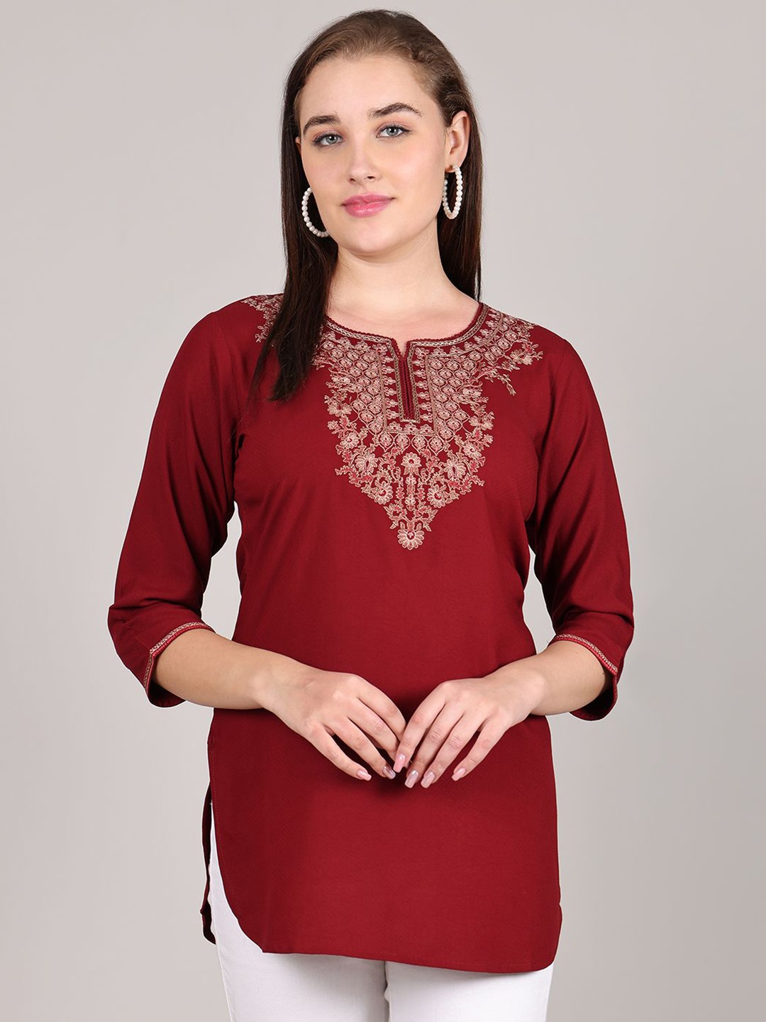 

Jinfo Embroidered Regular Top, Maroon