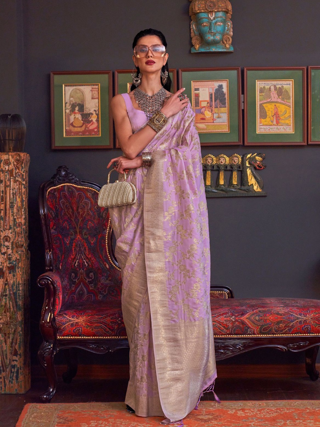 

ODETTE Ethnic Motifs Zari Silk Blend Saree, Mauve