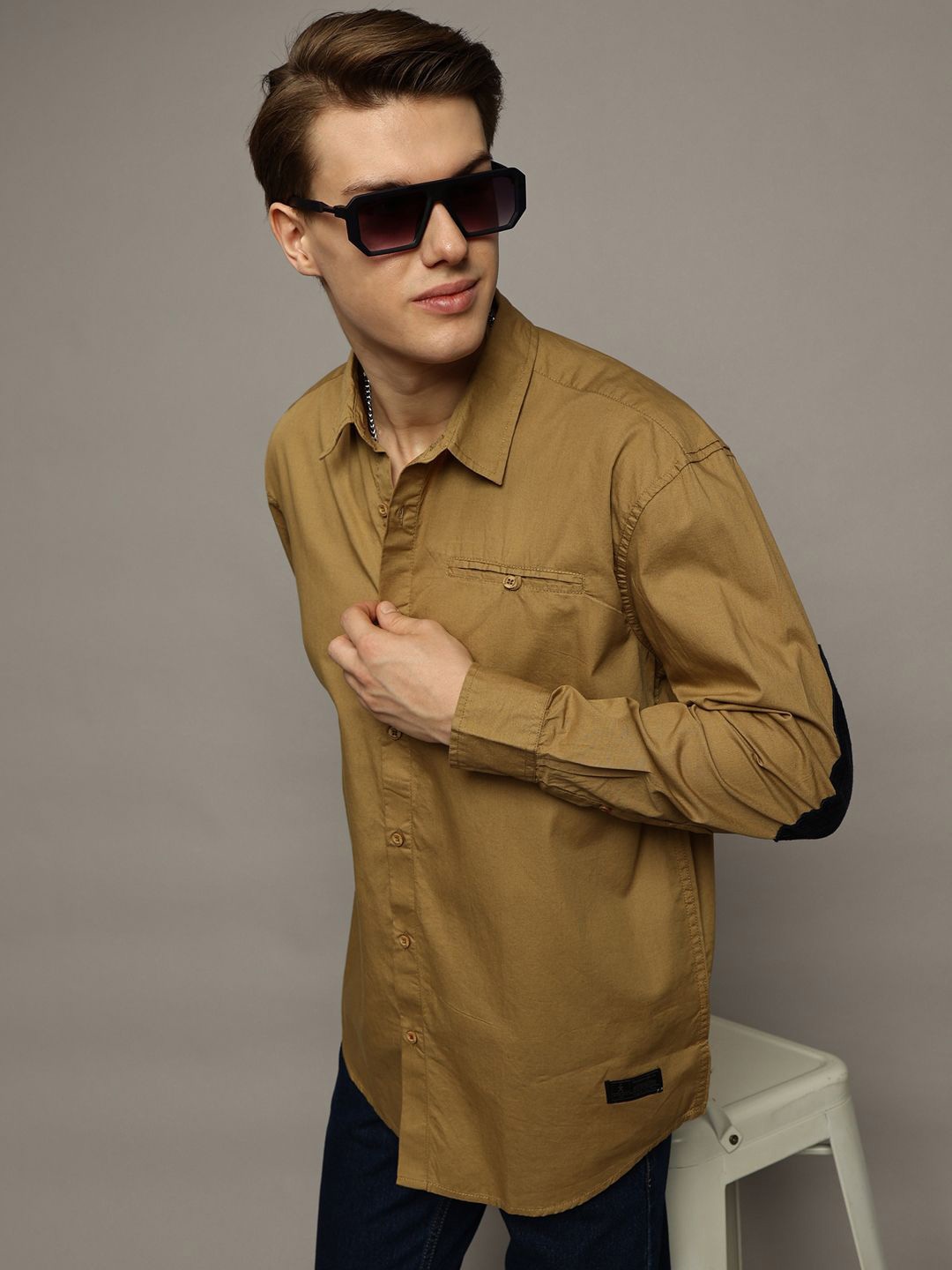 

The Roadster Lifestyle Co. Men Premium Spread Collar Solid Cotton Oversized Casual Shirt, Khaki