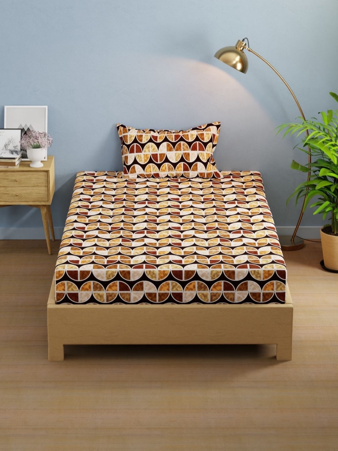 

KOPA Brown & White Geometric 200 TC Microfiber Single Bedsheet Set 1.50 m x 2.24 m