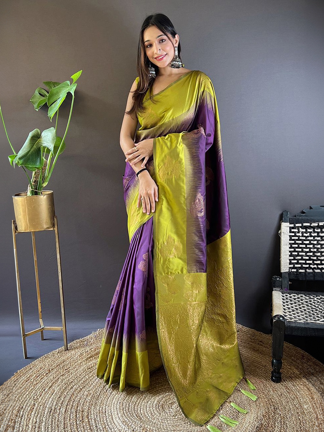 

Mitera Ethnic Motifs Zari Silk Blend Saree, Purple