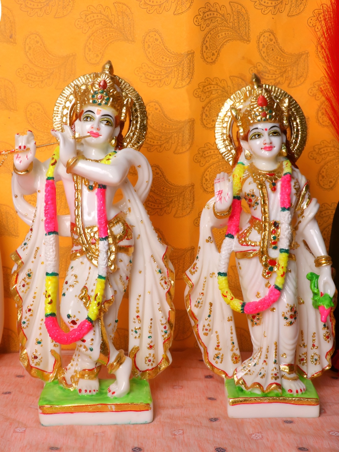 

GW CREATIONS White & Brown Radha Krishna Exquisite Marble Religious Idol Showpiece