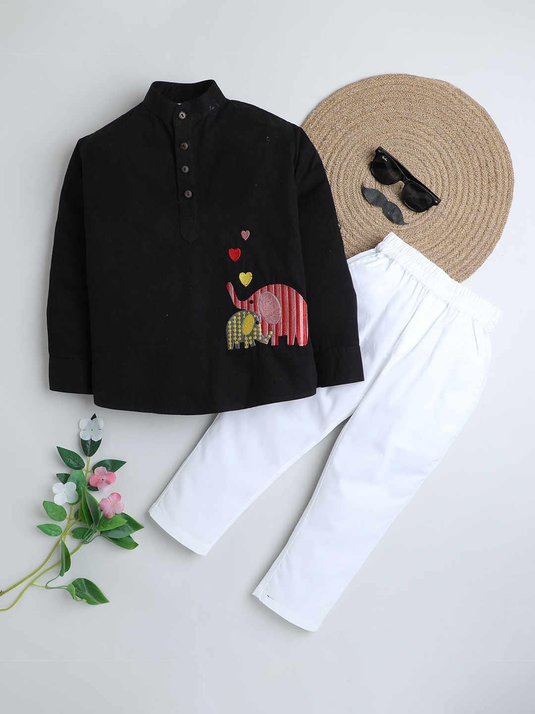 

BAATCHEET Boys Mandarin Collar Embroidered Kurta with Trouser, Black
