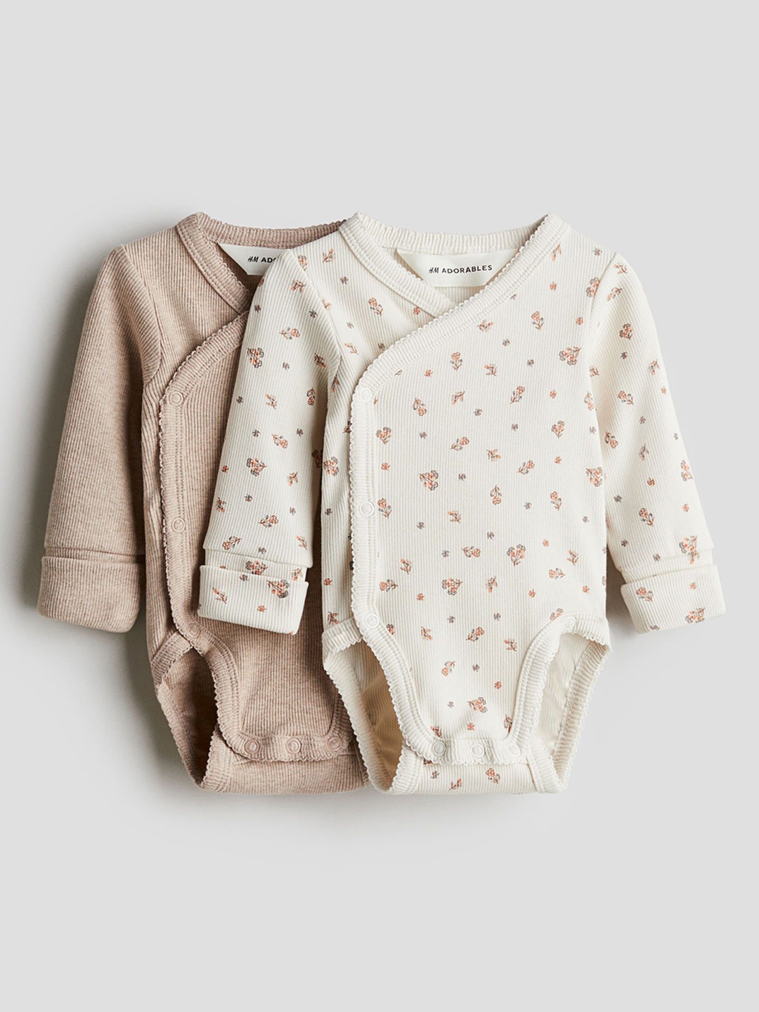 

H&M 2-Pack Room-To-Grow Bodysuits, Beige
