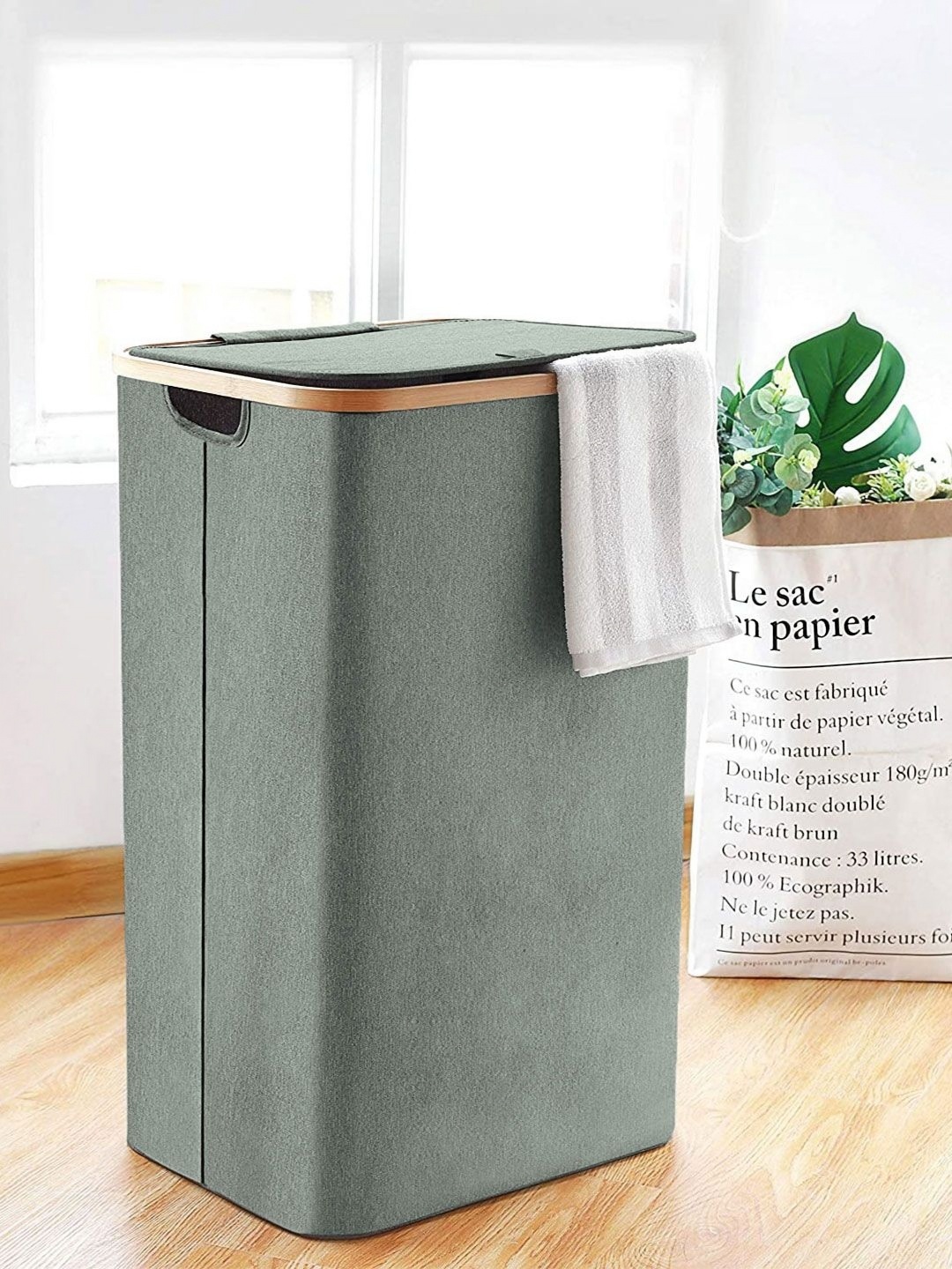 

LUXEHOME INTERNATIONAL Grey & Gold Toned Waterproof Laundry Basket 100L