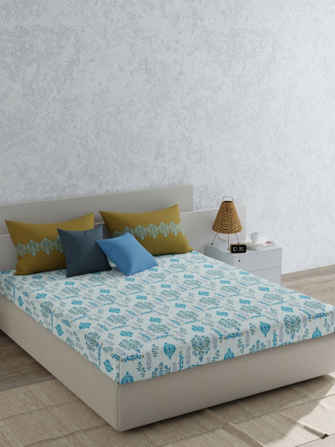 

MYTRIDENT Blue & Green Floral 120 TC Pure Cotton Queen Bedsheet Set 2.28 m x 2.54 m